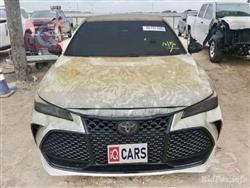 تويوتا أفالون